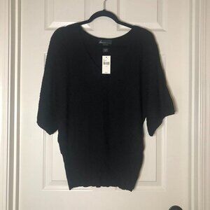 Lane Bryant BNWT black dolman style v neck short sleeve sweater size 14/16